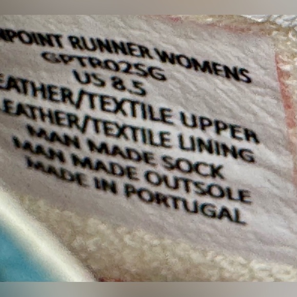 GREATS NWT Sz 8.5 Stylish Blue and Pink Women's Greenpoint Running Sneakers - Picture 6 of 8